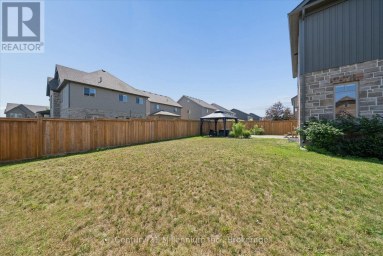 1 SPENCER STREET Collingwood Ontario photo 44