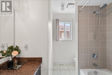 1200 MARY-LOU STREET Innisfil (Alcona) Ontario photo 26
