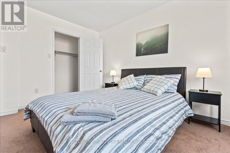 1200 MARY-LOU STREET, Innisfil (Alcona), Ontario, L9S0C1