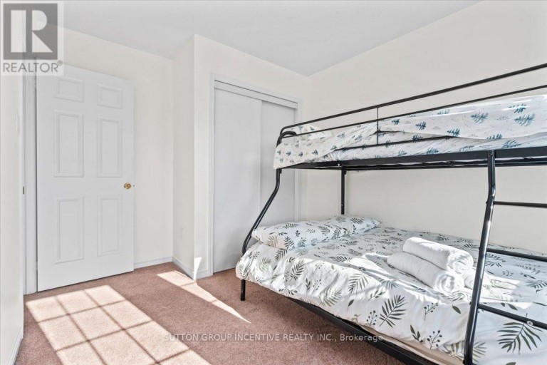 1200 MARY-LOU STREET, Innisfil (Alcona), Ontario, L9S0C1