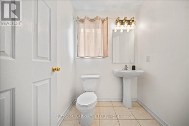 1200 MARY-LOU STREET Innisfil (Alcona) Ontario photo 5