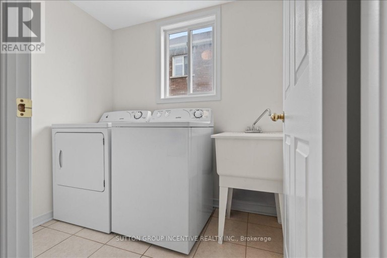 1200 MARY-LOU STREET, Innisfil (Alcona), Ontario, L9S0C1