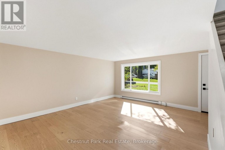 430 FARQUHAR STREET, Gravenhurst (Muskoka (S)), Ontario, P1P1E4