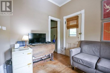 144 JARVIS STREET Orillia Ontario photo 10