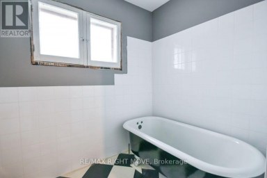 144 JARVIS STREET Orillia Ontario photo 37