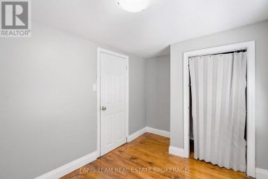 277 GLOUCESTER STREET Midland Ontario photo 18