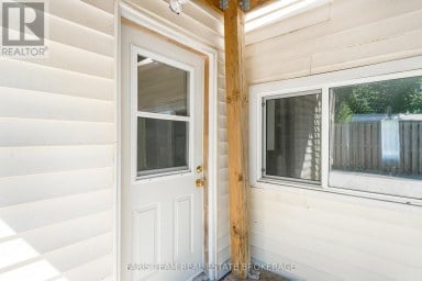277 GLOUCESTER STREET Midland Ontario photo 22
