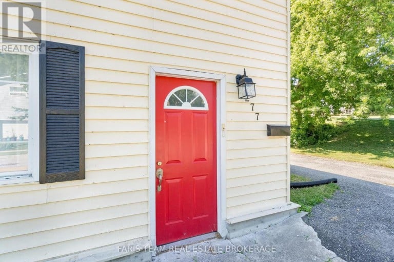 277 GLOUCESTER STREET, Midland, Ontario, L4R1H6