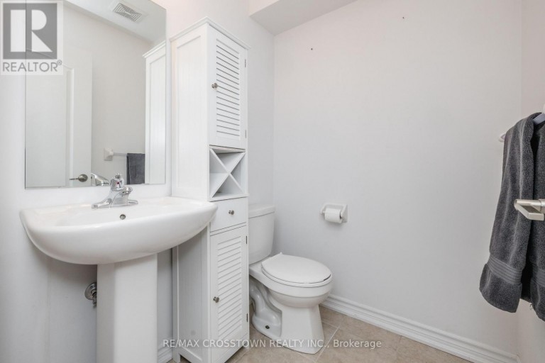2 - 43 MADELAINE DRIVE, Barrie (Painswick South), Ontario, L9J0G8