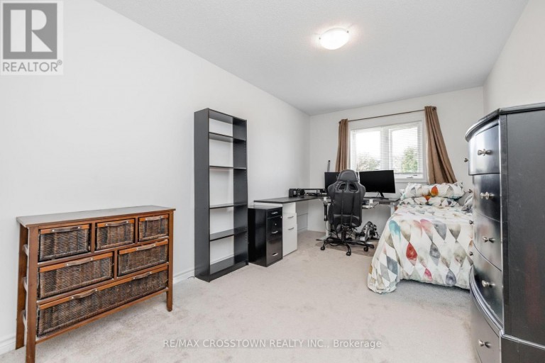 2 - 43 MADELAINE DRIVE, Barrie (Painswick South), Ontario, L9J0G8