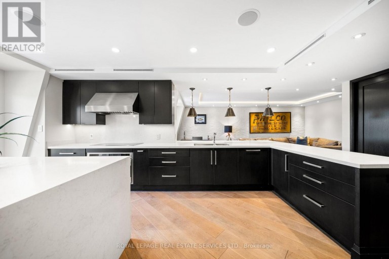 501 - 50 OLD MILL ROAD, Toronto (Kingsway South), Ontario, M8X1G7