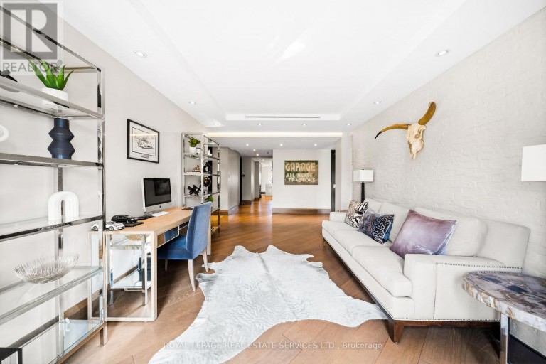 501 - 50 OLD MILL ROAD, Toronto (Kingsway South), Ontario, M8X1G7