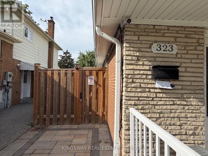 LOWER LEVEL - 323 MONTEGO RD. ROAD, Mississauga (Cooksville), Ontario, L5B1C6