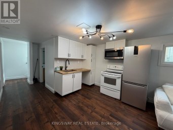 LOWER LEVEL - 323 MONTEGO RD. ROAD Mississauga (Cooksville) Ontario photo 3