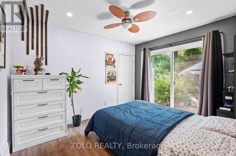 442 QUEEN MARY DRIVE, Oakville (QE Queen Elizabeth), Ontario, L6K3M1