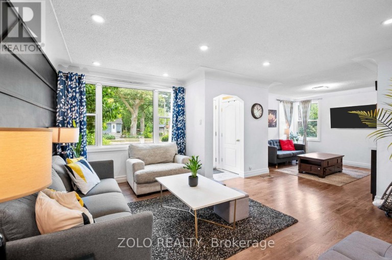 442 QUEEN MARY DRIVE, Oakville (QE Queen Elizabeth), Ontario, L6K3M1