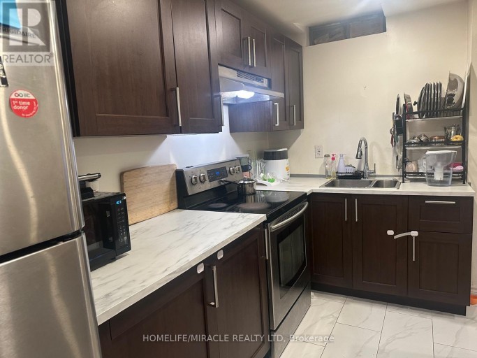 BSMT - 54 ORANMORE CRESCENT, Brampton (Credit Valley), Ontario, L6X0K1
