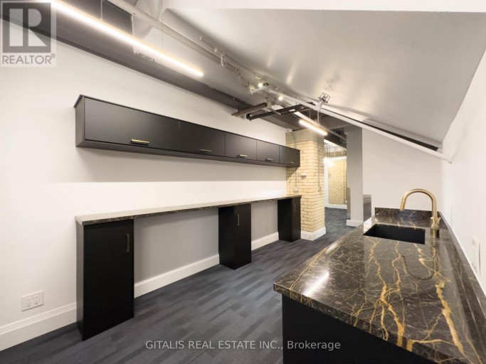2A - 219 DUFFERIN STREET, Toronto (South Parkdale), Ontario, M6K1Y9