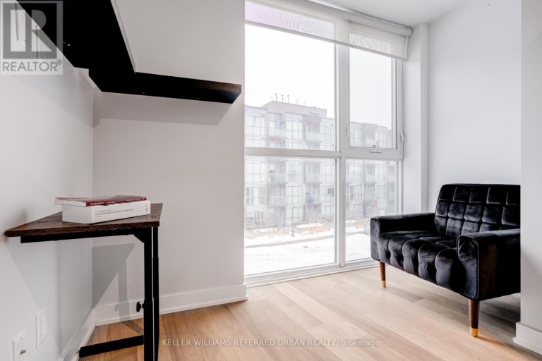 C401 - 5260 DUNDAS STREET N, Burlington (Orchard), Ontario, L7R0J7