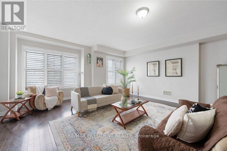 35 FRESNEL ROAD, Brampton (Northwest Brampton), Ontario, L7A4Z2