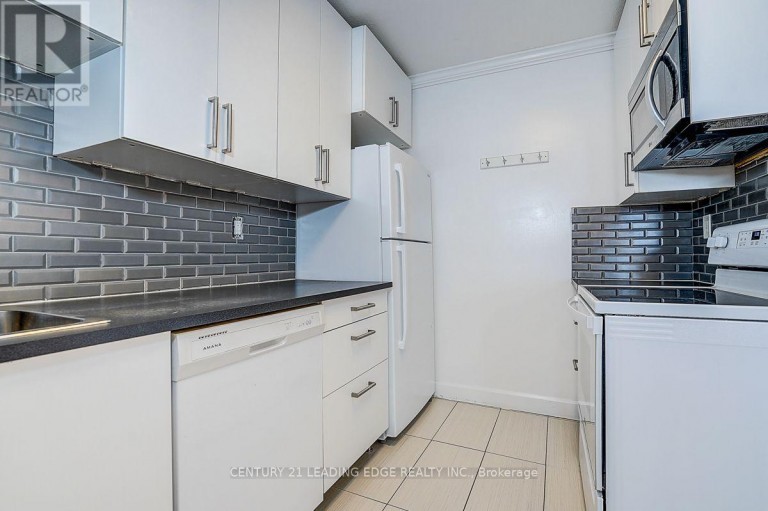 201 - 235 GRANDRAVINE DRIVE, Toronto (Glenfield-Jane Heights), Ontario, M3N1J2