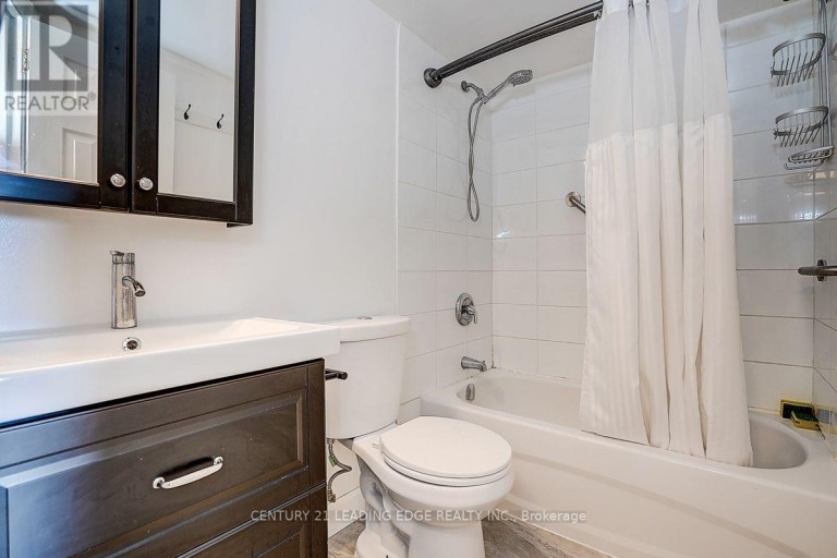 201 - 235 GRANDRAVINE DRIVE, Toronto (Glenfield-Jane Heights), Ontario, M3N1J2