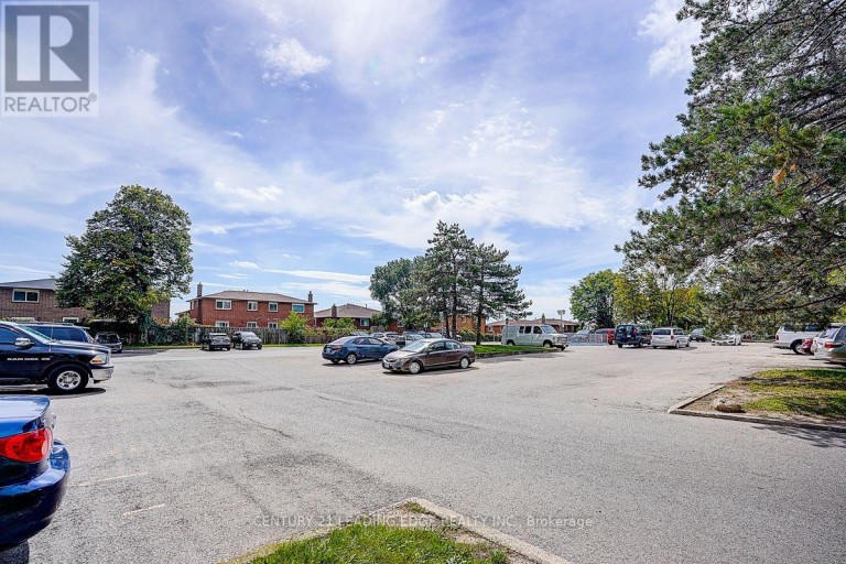 201 - 235 GRANDRAVINE DRIVE, Toronto (Glenfield-Jane Heights), Ontario, M3N1J2