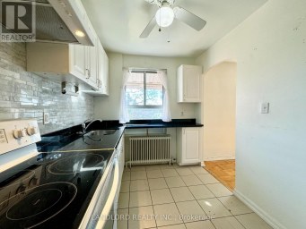 11 - 2696 LAKE SHORE BOULEVARD W Toronto (Mimico) Ontario photo 2