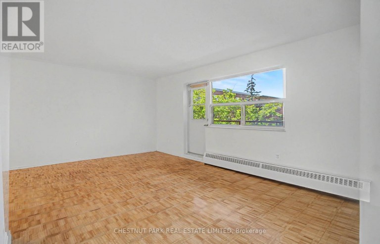 425 - 888 GLEN STREET, Oshawa (Lakeview), Ontario, L1J5Z4