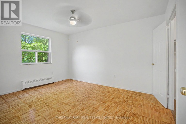 425 - 888 GLEN STREET, Oshawa (Lakeview), Ontario, L1J5Z4