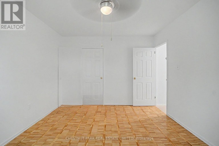 425 - 888 GLEN STREET, Oshawa (Lakeview), Ontario, L1J5Z4