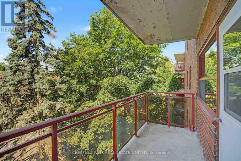425 - 888 GLEN STREET, Oshawa (Lakeview), Ontario, L1J5Z4