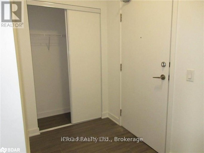 103 - 681 YONGE STREET, Barrie (Painswick South), Ontario, L9J0K1