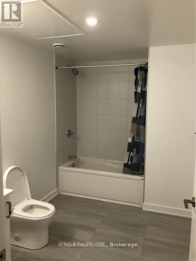 103 - 681 YONGE STREET, Barrie (Painswick South), Ontario, L9J0K1