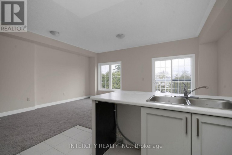 BLK 7 UNIT 3 - 100 WALDEN DRIVE, Shelburne, Ontario, L9V3Y1