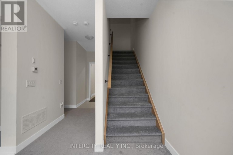 BLK 7 UNIT 3 - 100 WALDEN DRIVE, Shelburne, Ontario, L9V3Y1