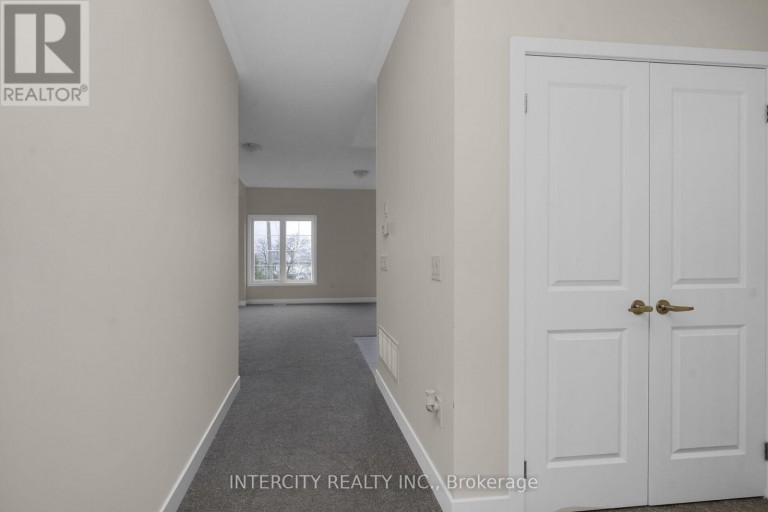 BLK 7 UNIT 3 - 100 WALDEN DRIVE, Shelburne, Ontario, L9V3Y1