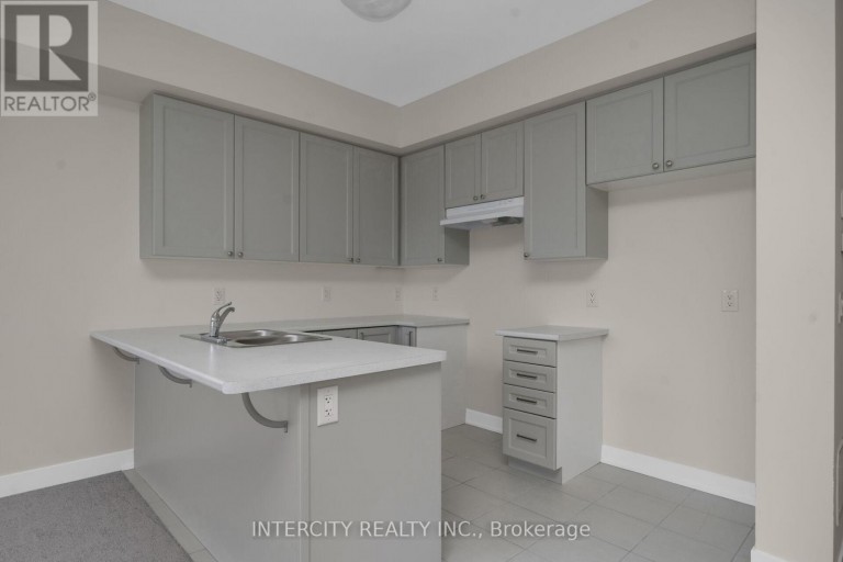 BLK 7 UNIT 3 - 100 WALDEN DRIVE, Shelburne, Ontario, L9V3Y1