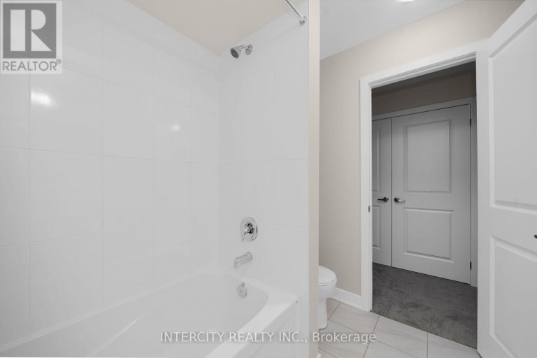 BLK 7 UNIT 2 - 102 WALDEN DRIVE, Shelburne, Ontario, L9V3Y1