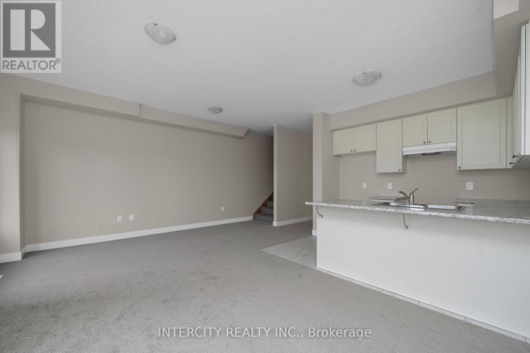 BLK 7 UNIT 2 - 102 WALDEN DRIVE, Shelburne, Ontario, L9V3Y1