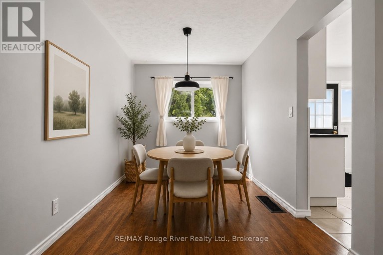 8 - 137 FURNACE STREET, Cobourg, Ontario, K9A2E5