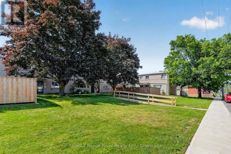 8 - 137 FURNACE STREET, Cobourg, Ontario, K9A2E5