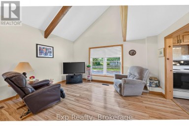 257 ELMBROOK ROAD Prince Edward County (Sophiasburg Ward) Ontario photo 17