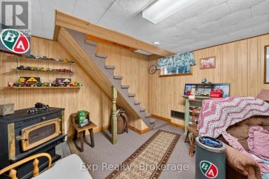 257 ELMBROOK ROAD Prince Edward County (Sophiasburg Ward) Ontario photo 28