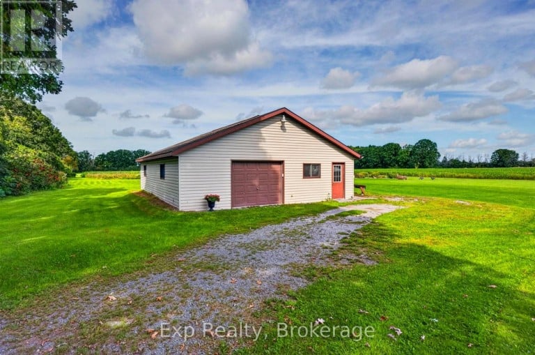 257 ELMBROOK ROAD, Prince Edward County (Sophiasburg Ward), Ontario, K0K2T0