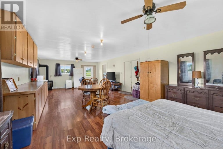 257 ELMBROOK ROAD, Prince Edward County (Sophiasburg Ward), Ontario, K0K2T0