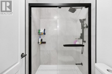 70 FLORETTE PLACE Brampton (Fletcher's Meadow) Ontario photo 29