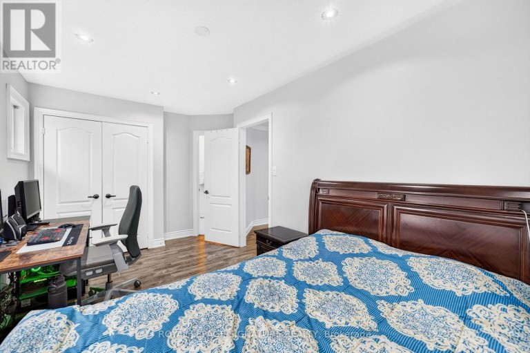 70 FLORETTE PLACE, Brampton (Fletcher's Meadow), Ontario, L7A3G5