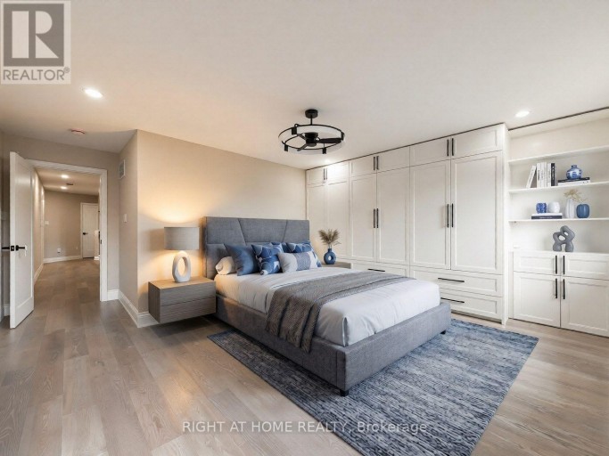 1530 PORTSMOUTH PLACE, Mississauga (East Credit), Ontario, L5M7W1