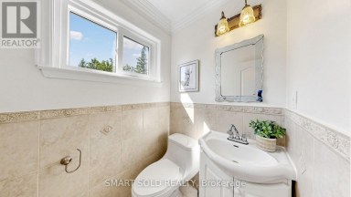 210 SHAUGHNESSY BOULEVARD Toronto (Don Valley Village) Ontario photo 10